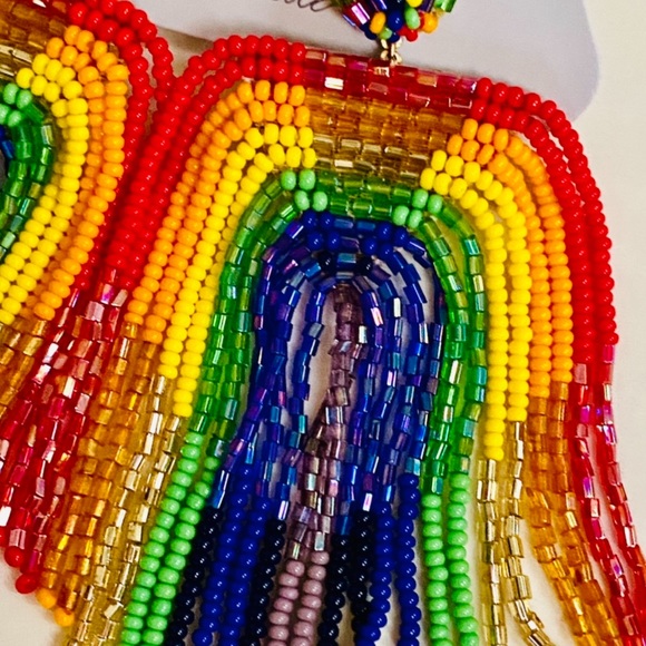 🌺🎉HP🎉🌺 NWT Deepa Gurnani Rainbow Fringe Chandeliers - Picture 7 of 16